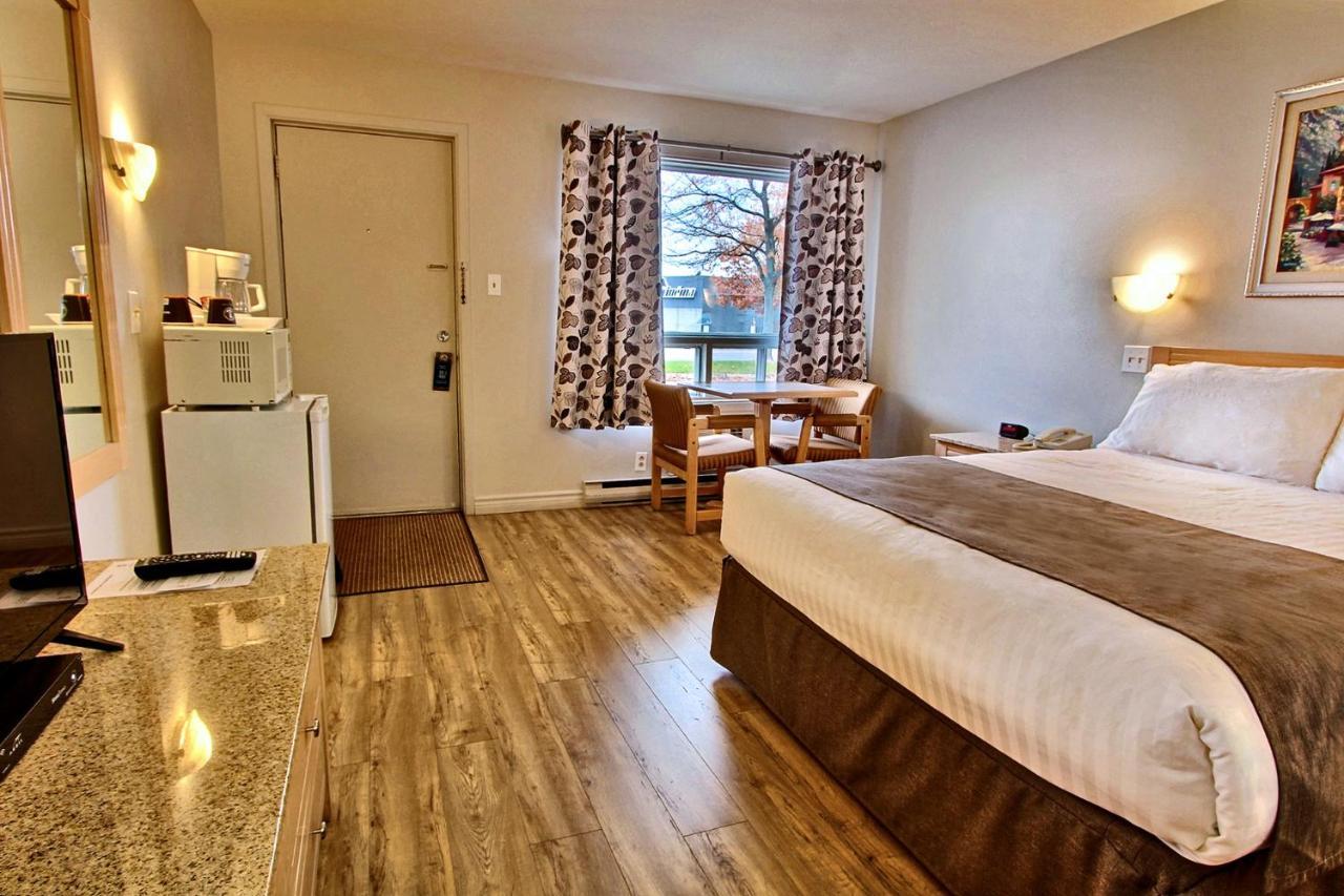 Hotel-Motel La Difference Sainte-Marie Luaran gambar