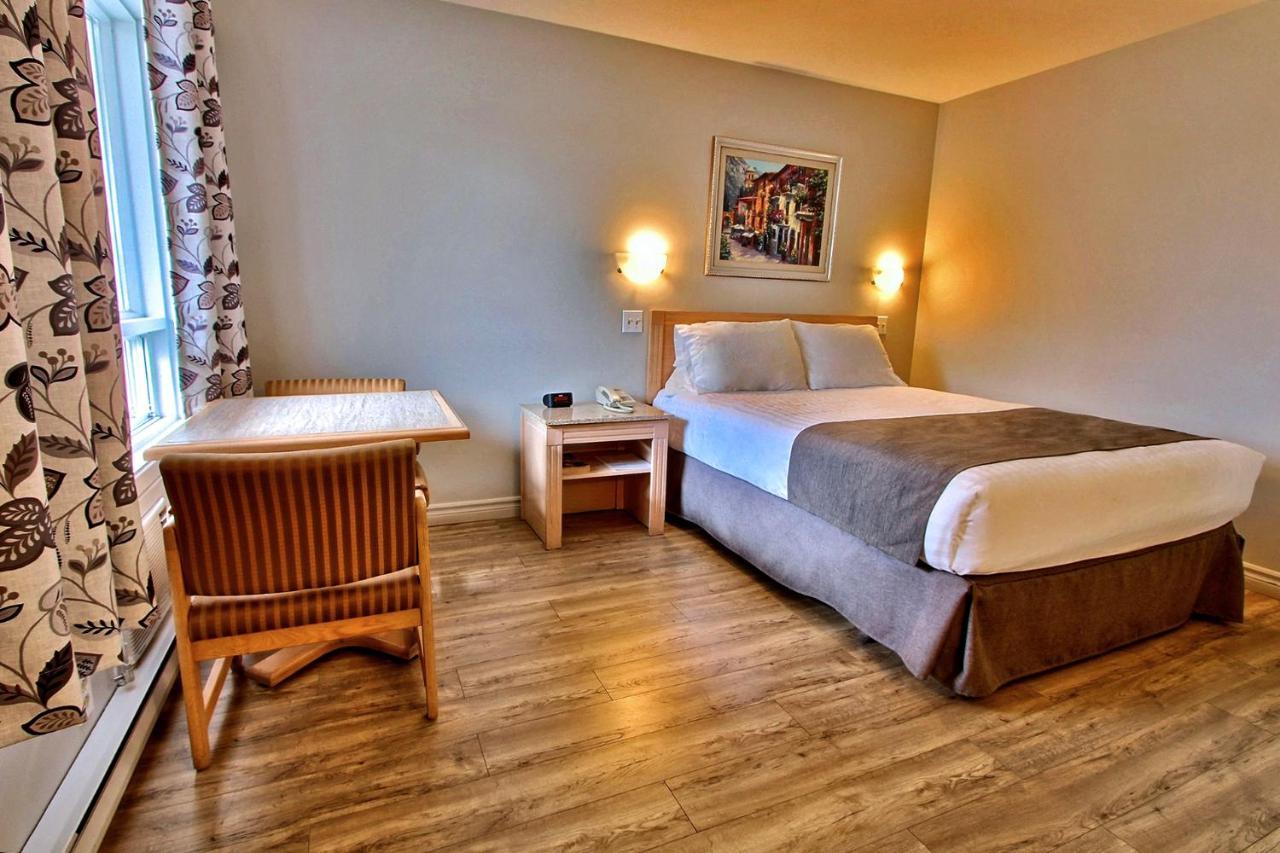 Hotel-Motel La Difference Sainte-Marie Luaran gambar