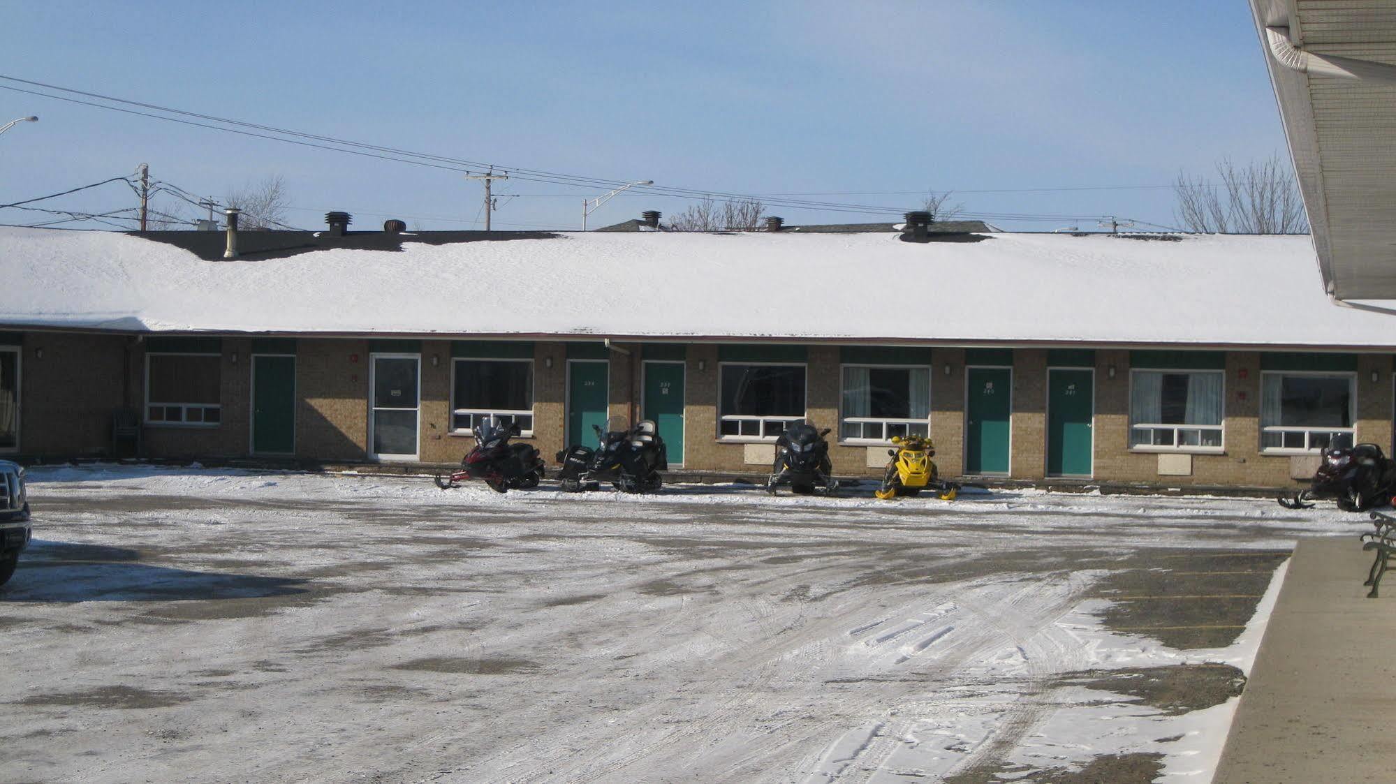 Hotel-Motel La Difference Sainte-Marie Luaran gambar